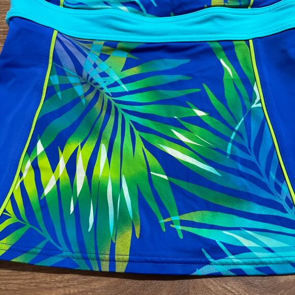 Lands End Womens Blue Green Palm Leaf Racerback Tankini Swim Top Size 2 Modest - Picture 3 of 6
